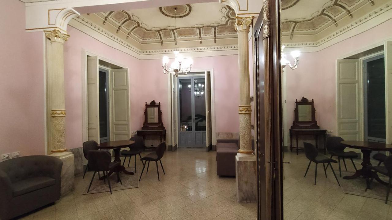 Palazzo Arcidiacono - Luxury Holidays CTA Eksteriør billede